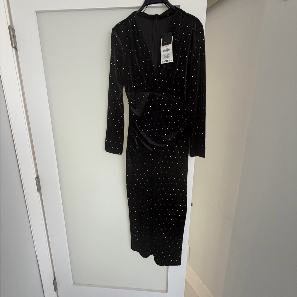 Zara Elegant Black Velvet Stretch Midi Dress with Crystal Details